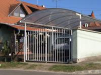 Policarbonát előtető referencia 6 Bo-Jász Kft Árnyékolástechnika