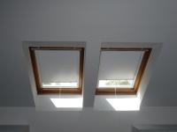 Roletta a tetőtéri ablakokon