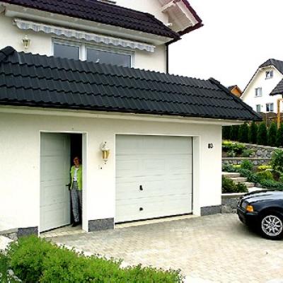 Garázskapu családiházban
