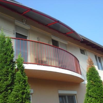 Bo-Jász policarbonat íves korlát