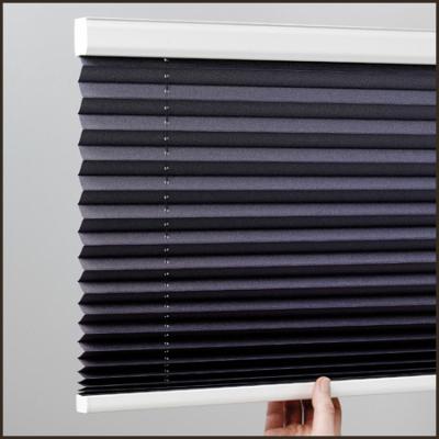 A pliszéfüggöny harmonika szerű megjelenése